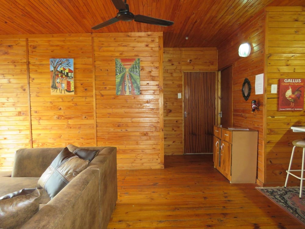 Viewpoint Lodge 15/50