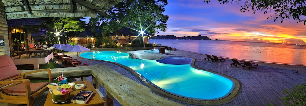 Sunset Park Resort And Spa 14/75