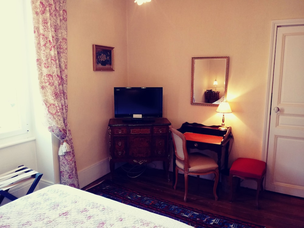 Hôtel La Villa Fleurie 30/69