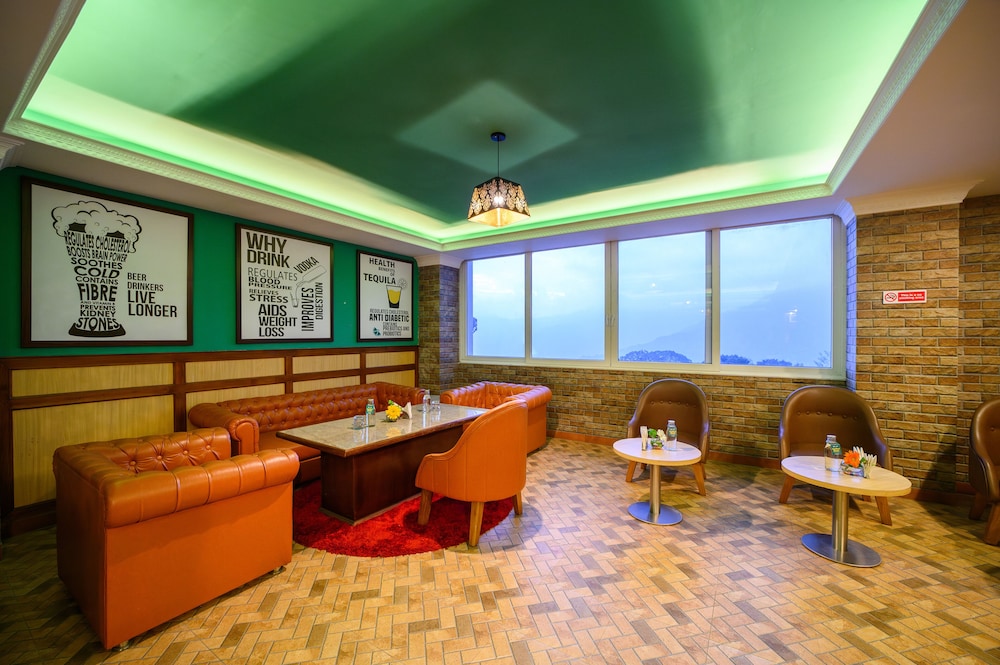 Sinclairs Gangtok 44/66