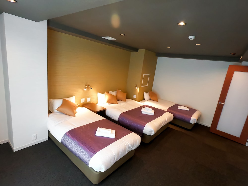 Hotel S-Presso West 12/50