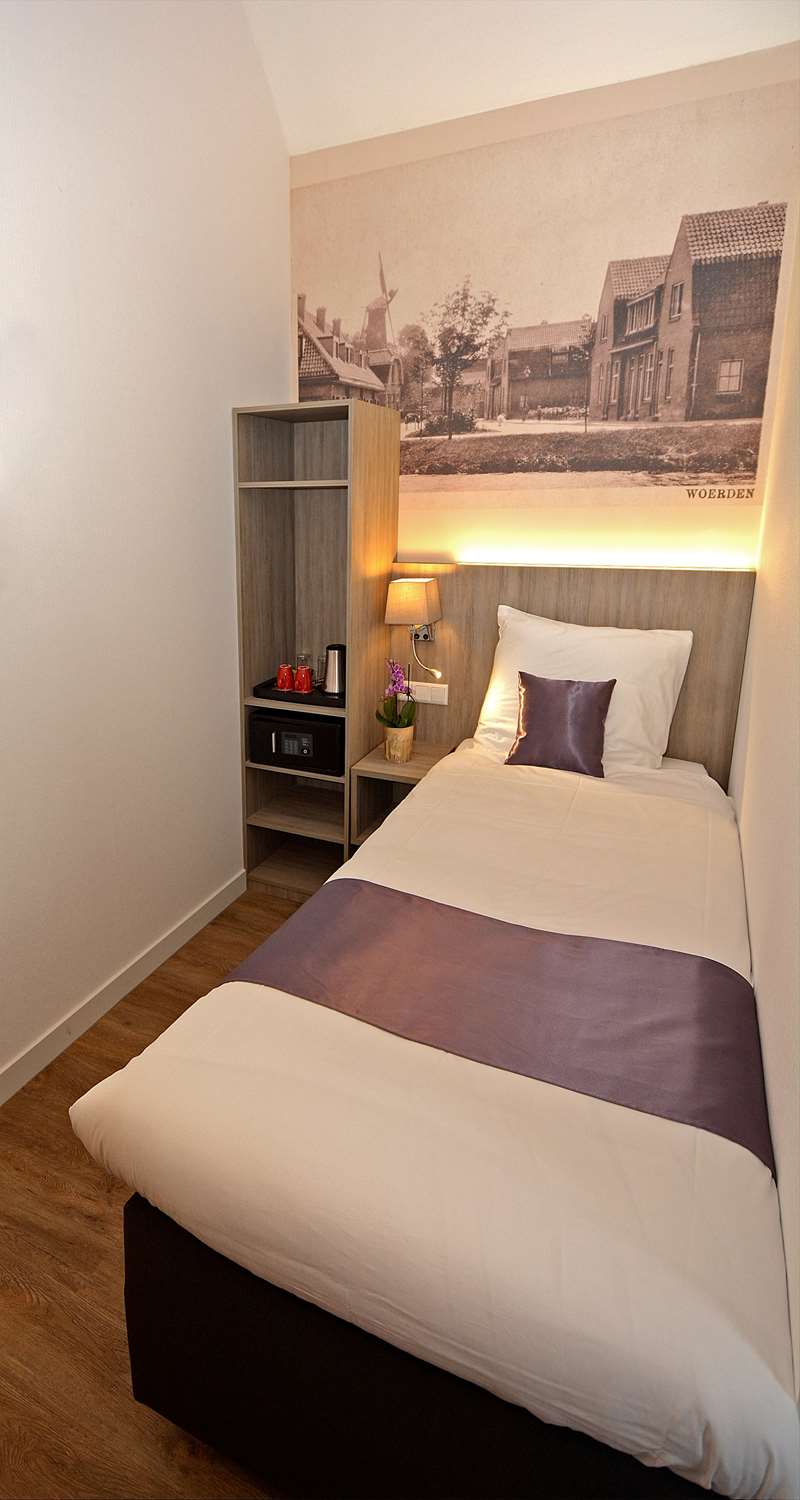 Room, 1 Double and 1 Single Bed