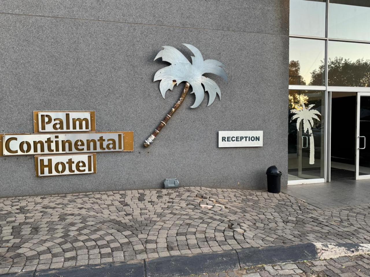 Palm Continental Hotel Johannesburg 46/52