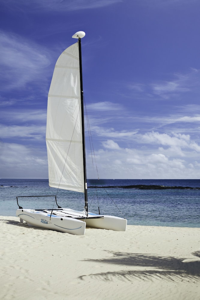 Yasawa Island Resort & Spa 58/62