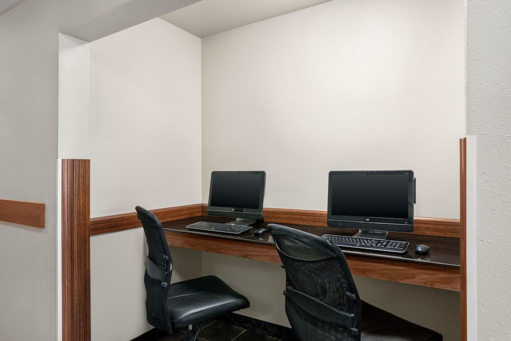 Travelodge By Wyndham Mcalester 22/31