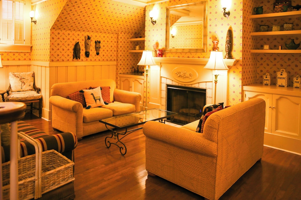 Petite Auberge 34/53