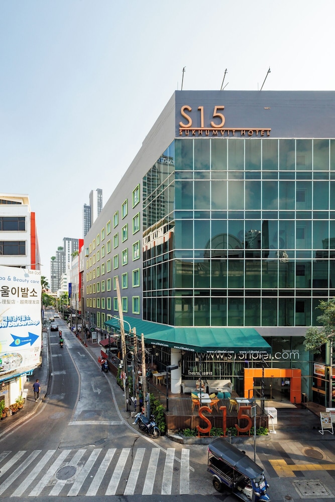 S 15 Sukhumvit 6/81