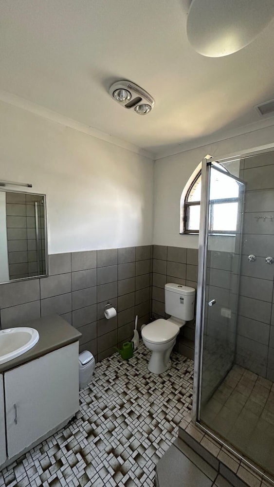 Bell Tower Motor Inn 32/32