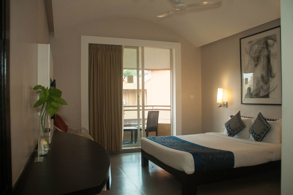 Whispering Palms Beach Resort 31/71