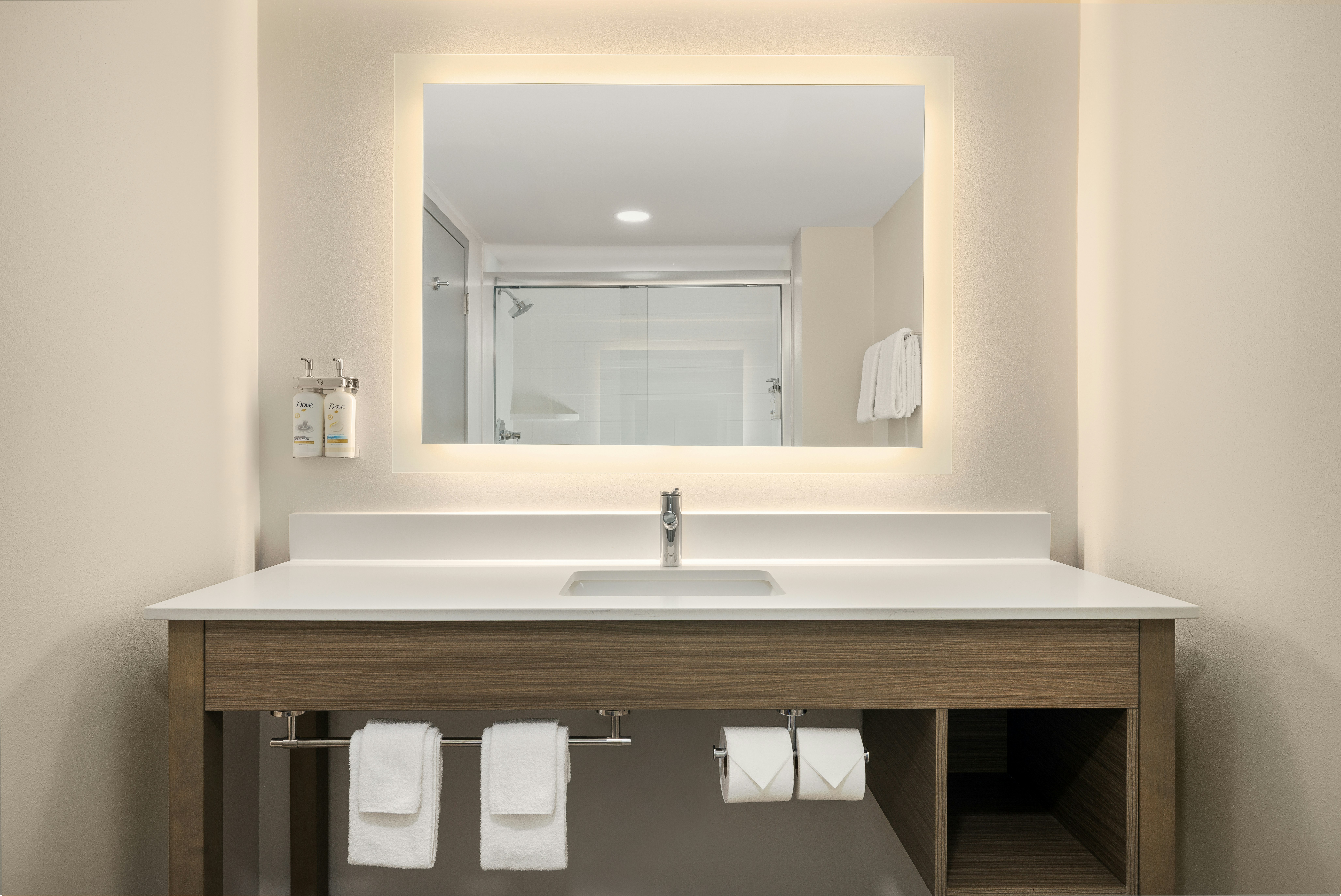 Cross Creek Inn and Suites Fayetteville 41/43