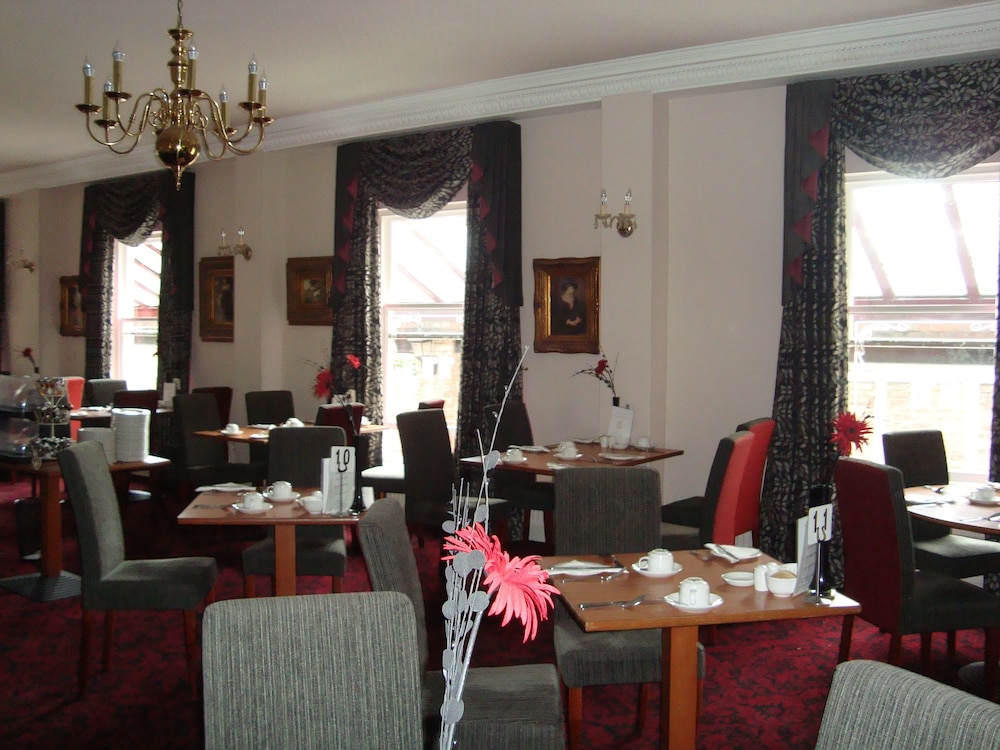 The Minster Hotel York 20/24