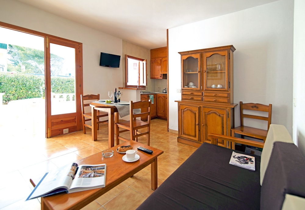 Apartamentos Mar Blanca 39/67
