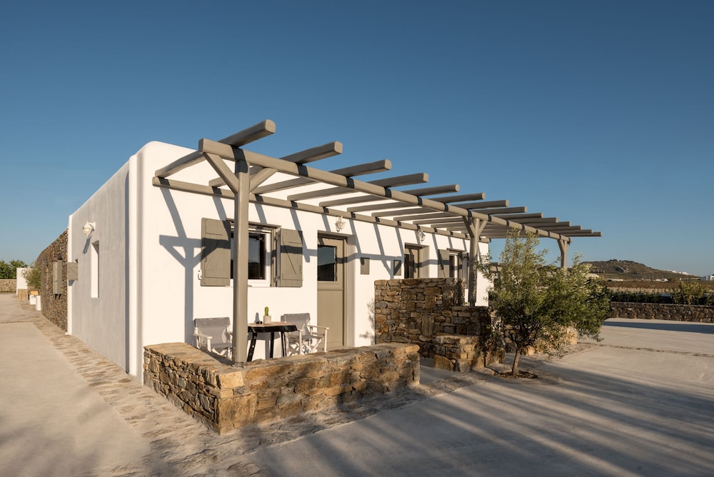 OLIVE MYKONOS VILLAS 70/73