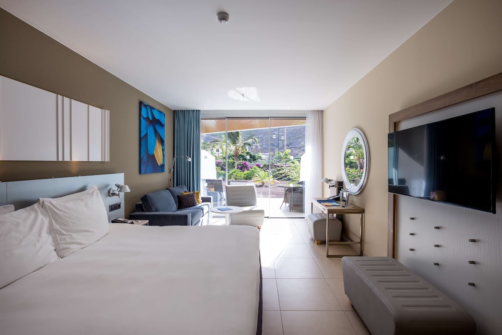 Radisson Blu Resort Spa Gran Canaria Mogan 16/48