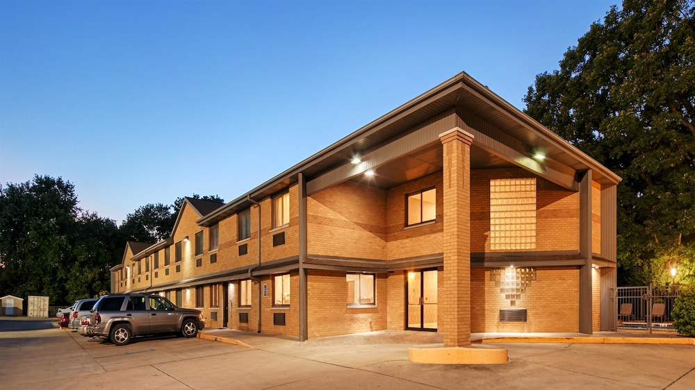 Best Western Riverside Inn 1/23