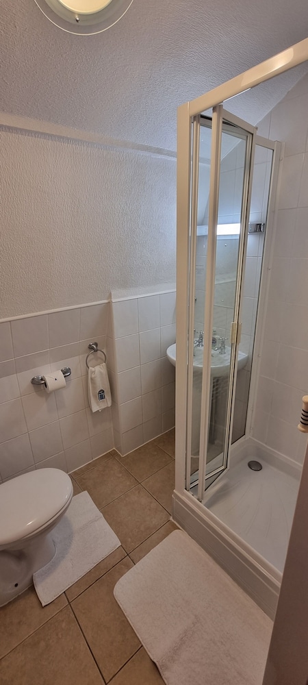 Toulson Court - Guest house 48/50