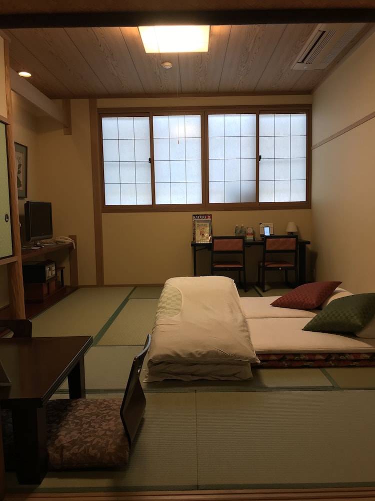 Ryokan Sawaya Honten 11/50
