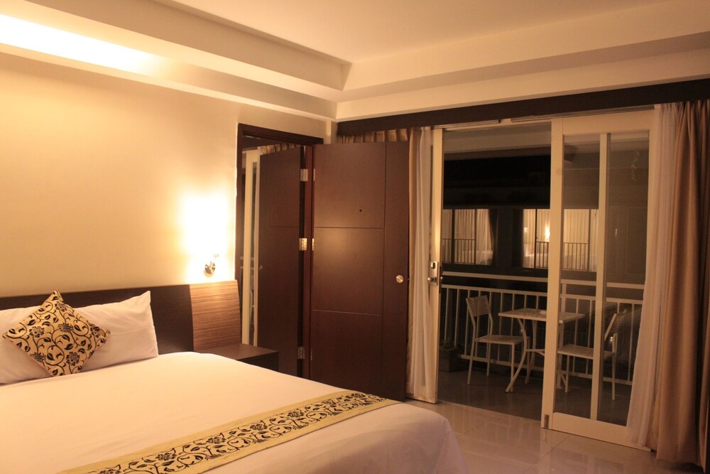 Losari Sunset Hotel 11/38