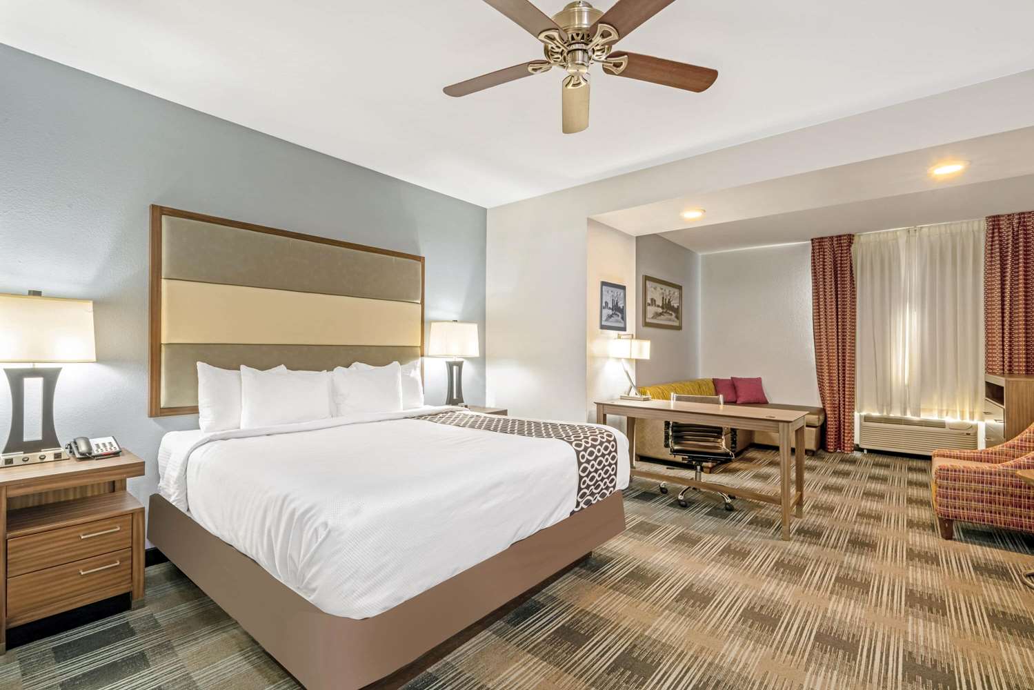 La Quinta Inn & Suites by Wyndham Guthrie 13/47