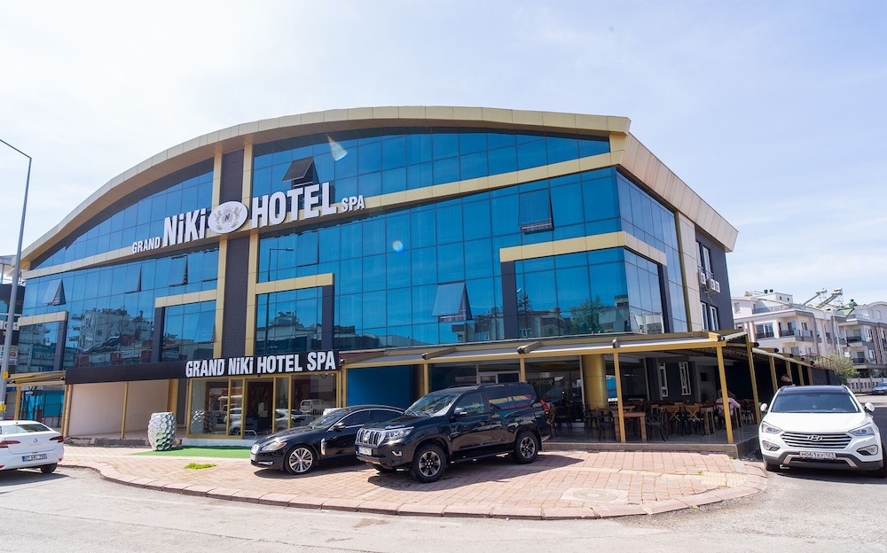 Grand Niki Hotel & Spa 3/50