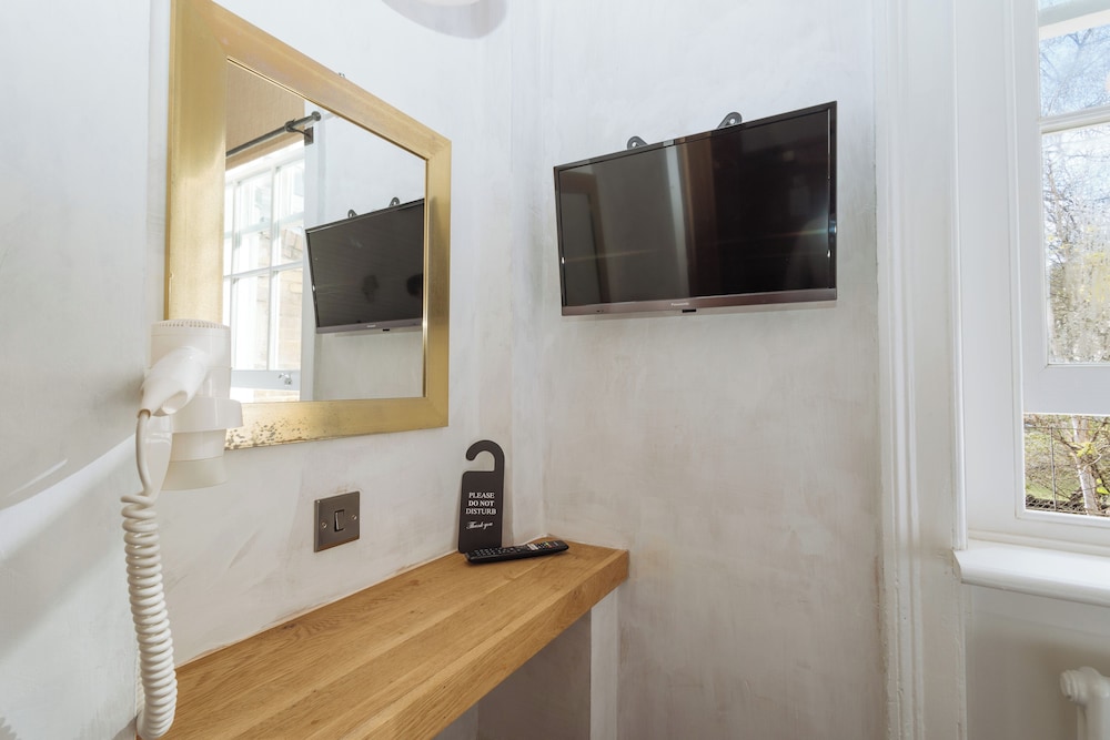Oasis, Deluxe, Double Bed, Garden View، Central Hotel 8/8