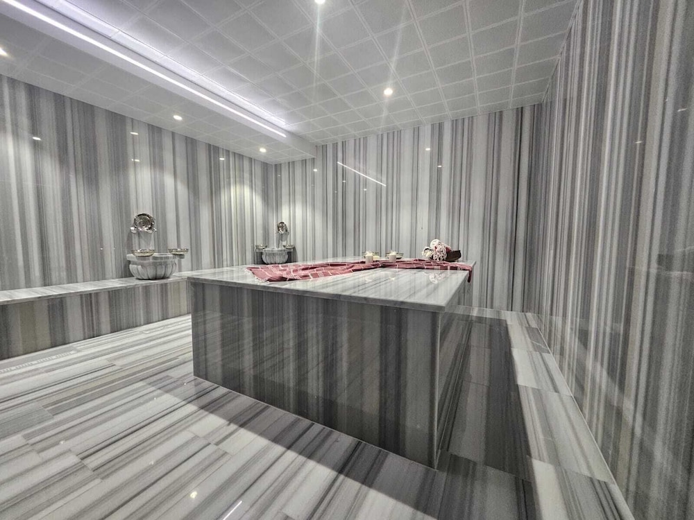 Nova Vista Deluxe and Suites Eskisehir, a member of Radisson Individuals 23/48