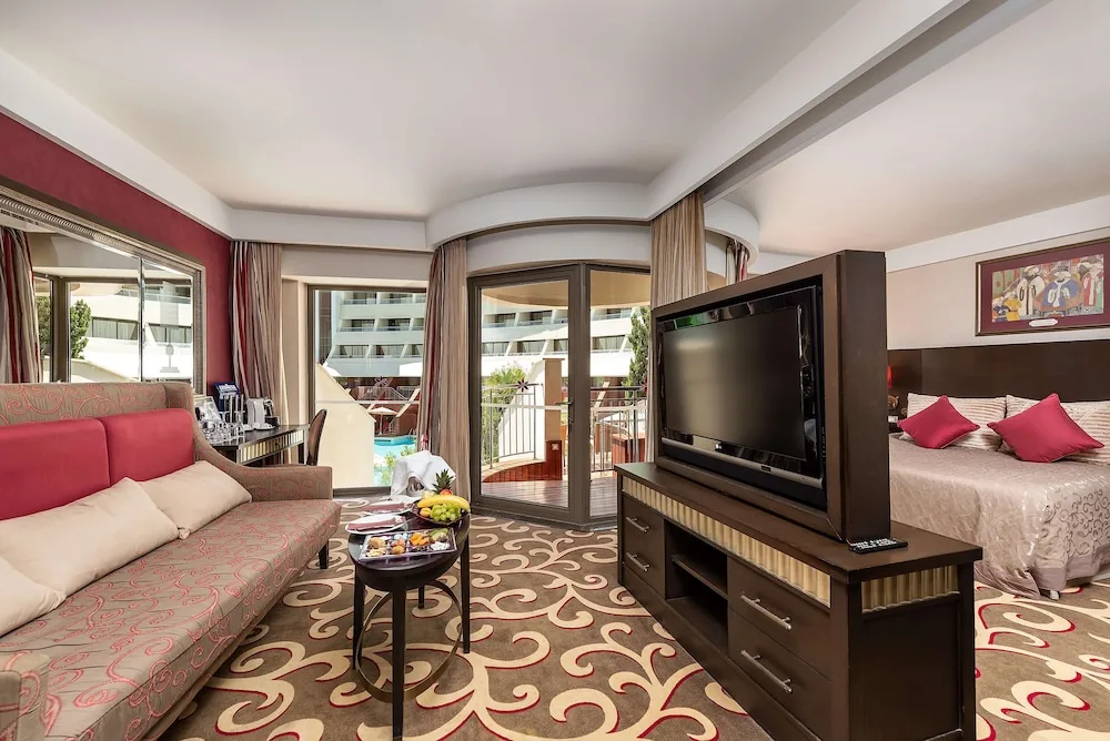 Cornelia Diamond Golf Resort and Spa 55/91