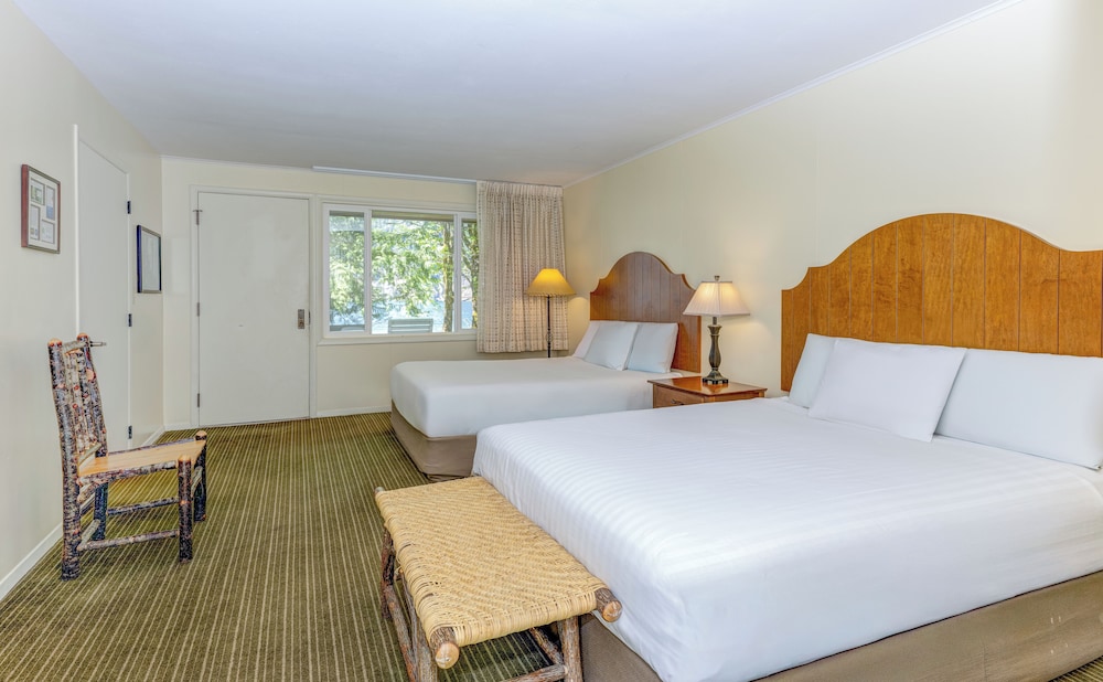 Lake Crescent Lodge 13/50