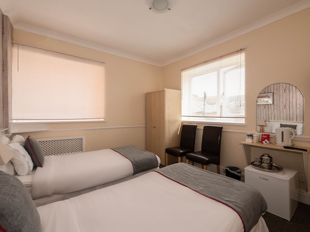 Oyo Pier Hotel Rhyl 15/40