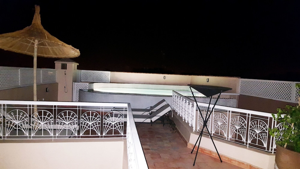 Riad Ayni 4/53