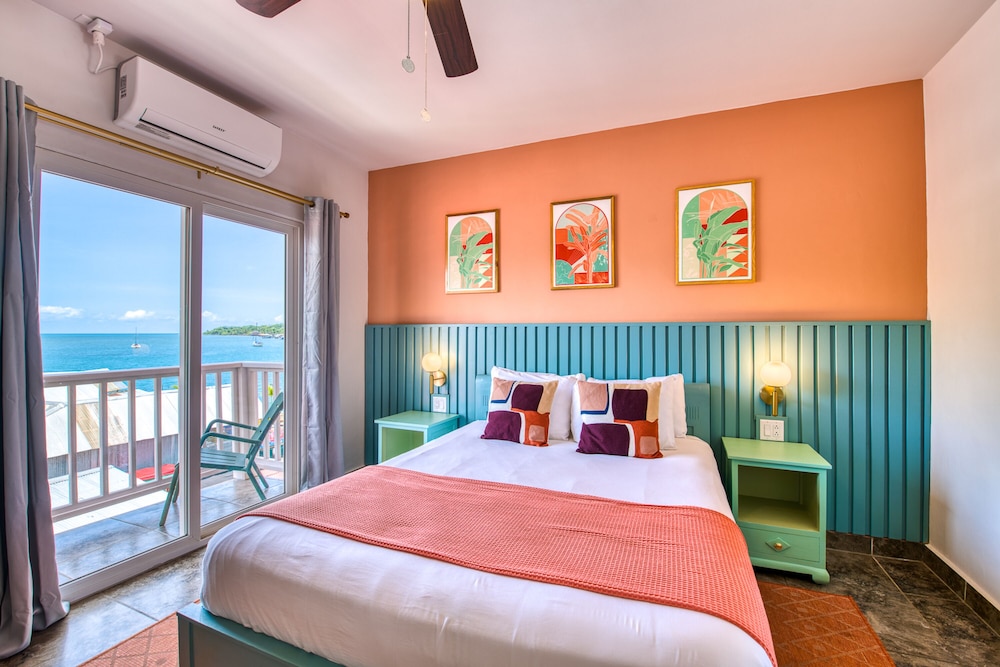 Bocas Paradise Hotel 11/50