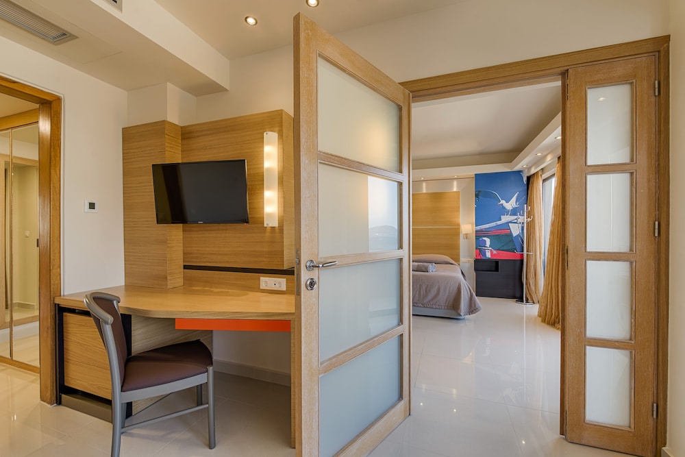 Esperos Mare Resort & Spa 58/91