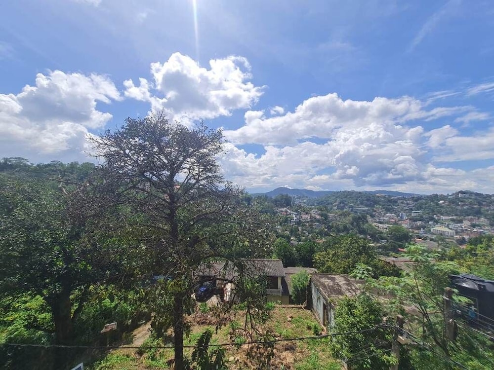 Sunny Hill Residence Kandy 17/22
