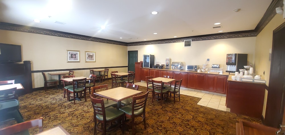 Wingate by Wyndham Youngstown/Austintown 36/48