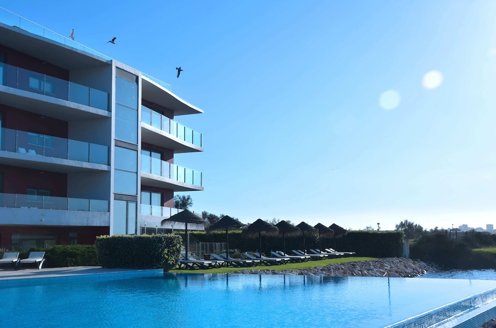 Agua Hotels Riverside 6/49