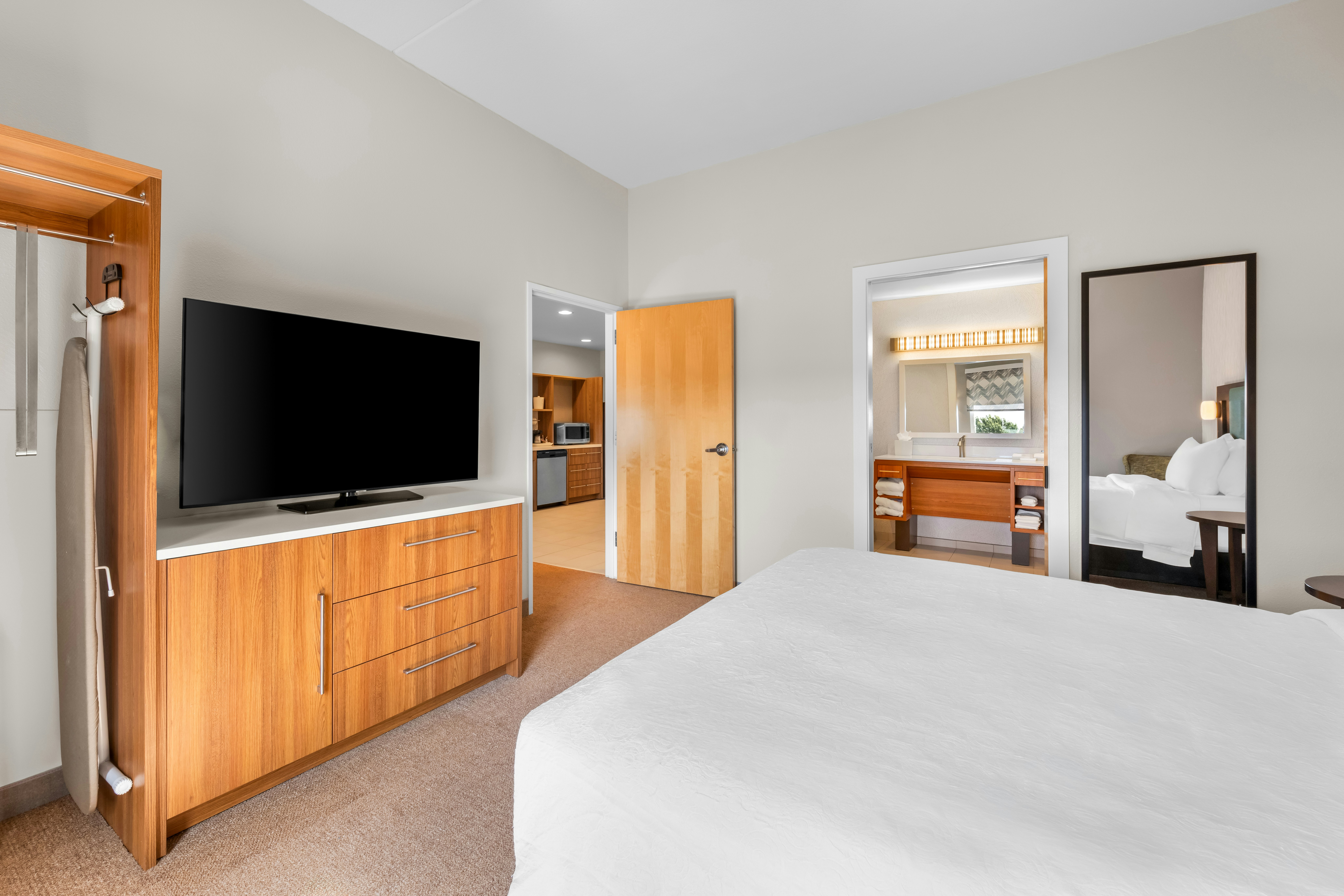 Home2 Suites By Hilton Charlotte Airport 16/54
