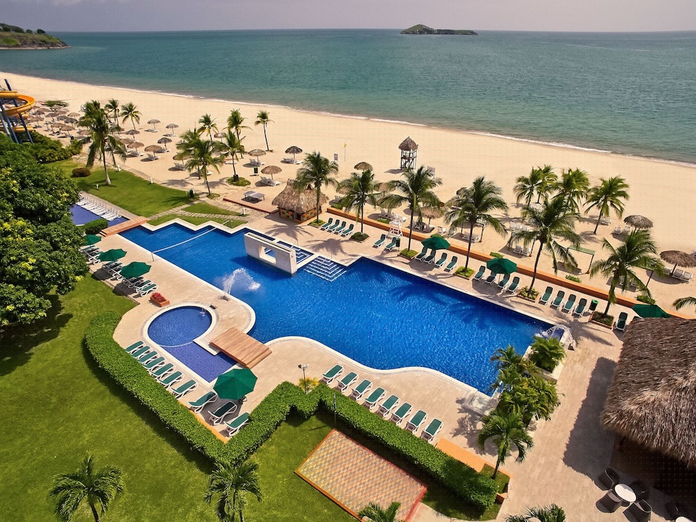 Grand Decameron Panama, A Trademark All Inclusive Resort 11/70