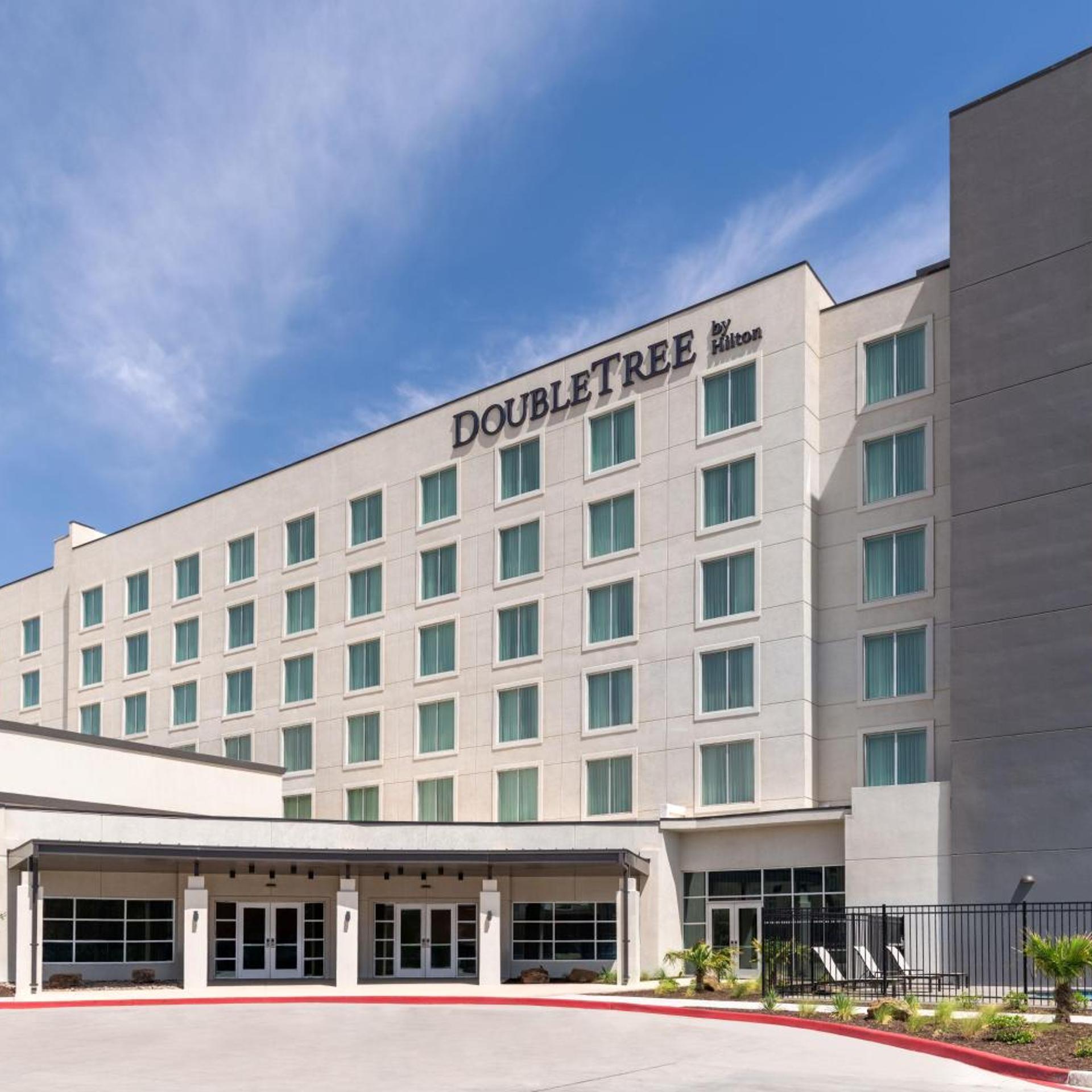 DoubleTree by Hilton Midland West Loop I-250 2/51