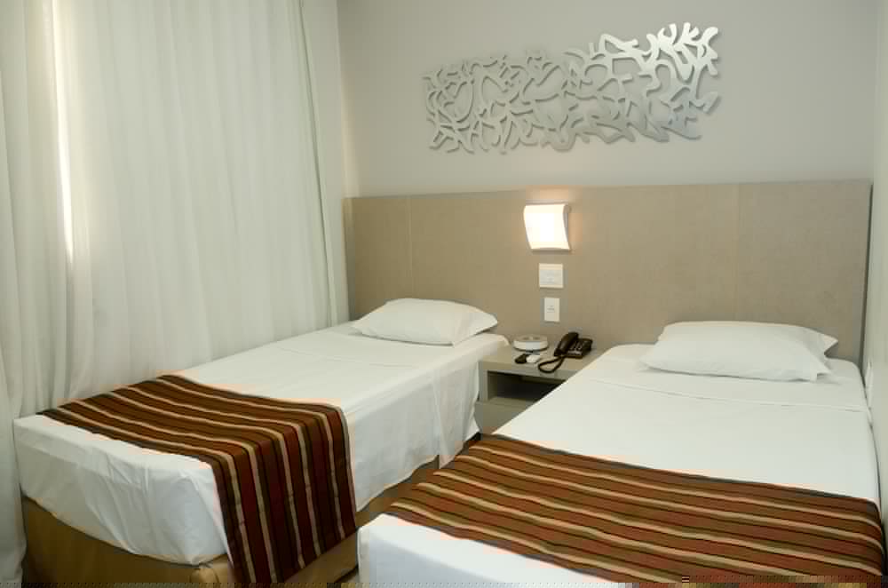 Hotel Beaga Convention Expominas By MHB 12/68
