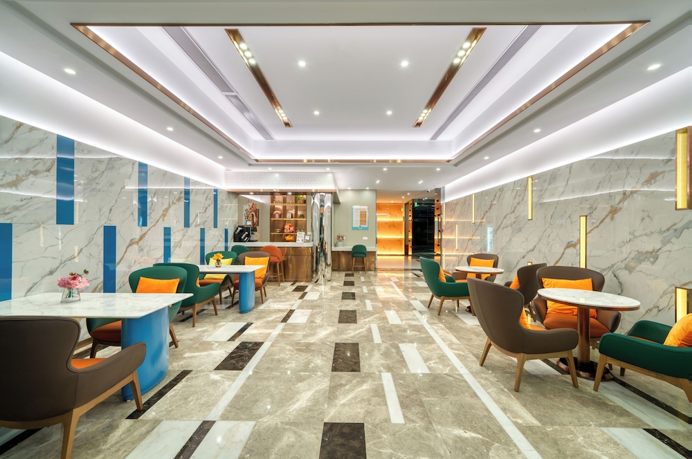 Hangzhou Haiwaihai Holiday Hotel (ex. Holiday Inn Express Grand Canal) 40/50