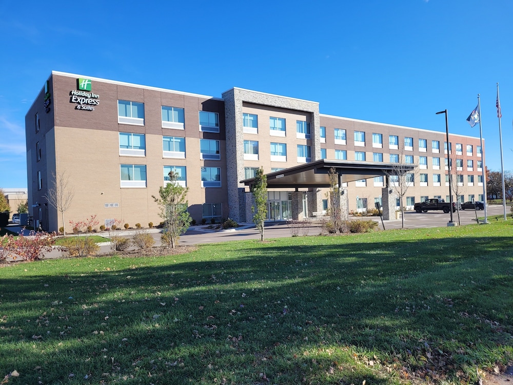 Holiday Inn Express & Suites Ann Arbor - University South 1/58