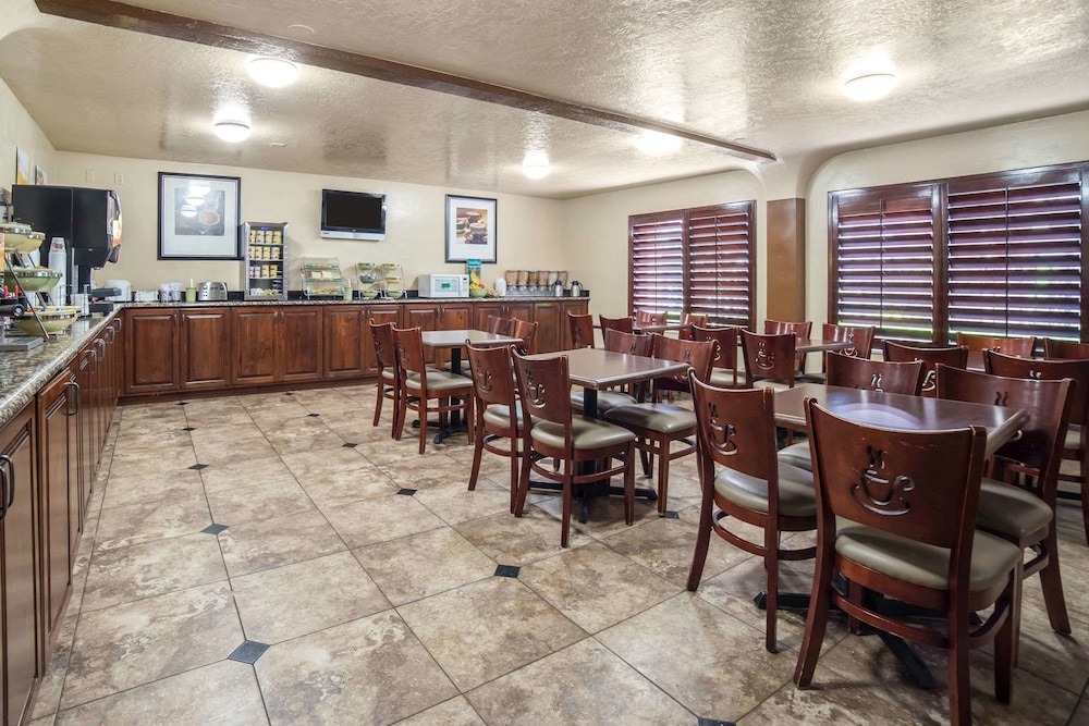 Quality Inn Saint George South Bluff 25/44