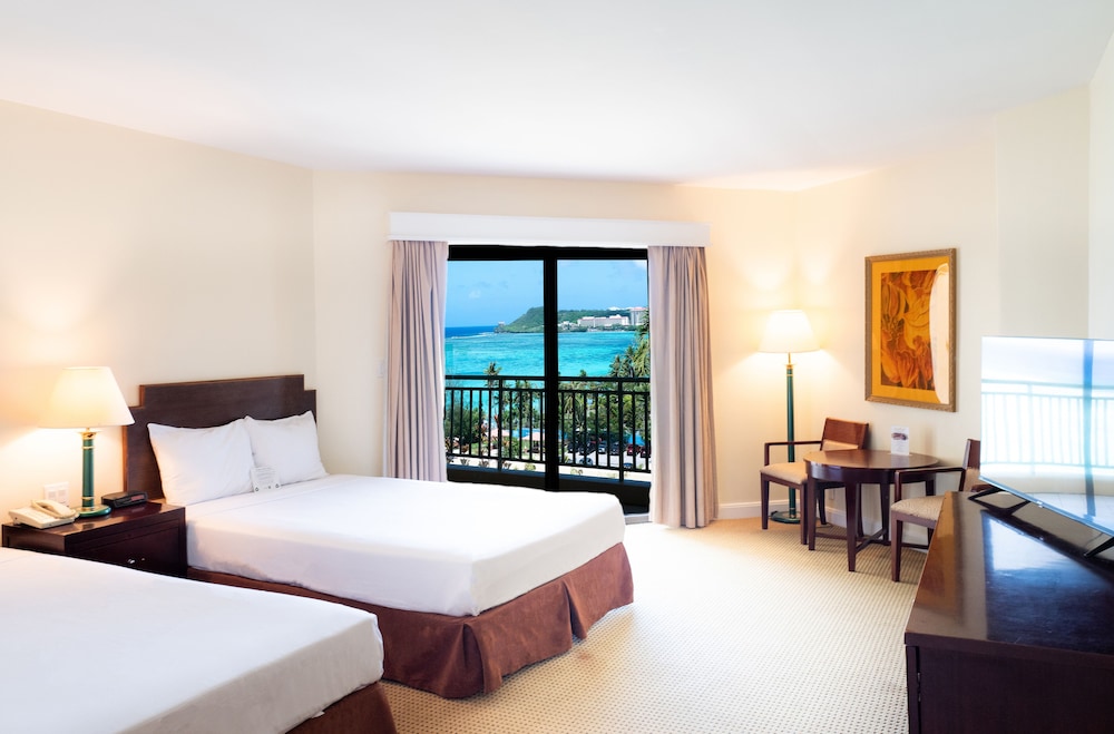 Holiday Resort And Spa Guam 20/86