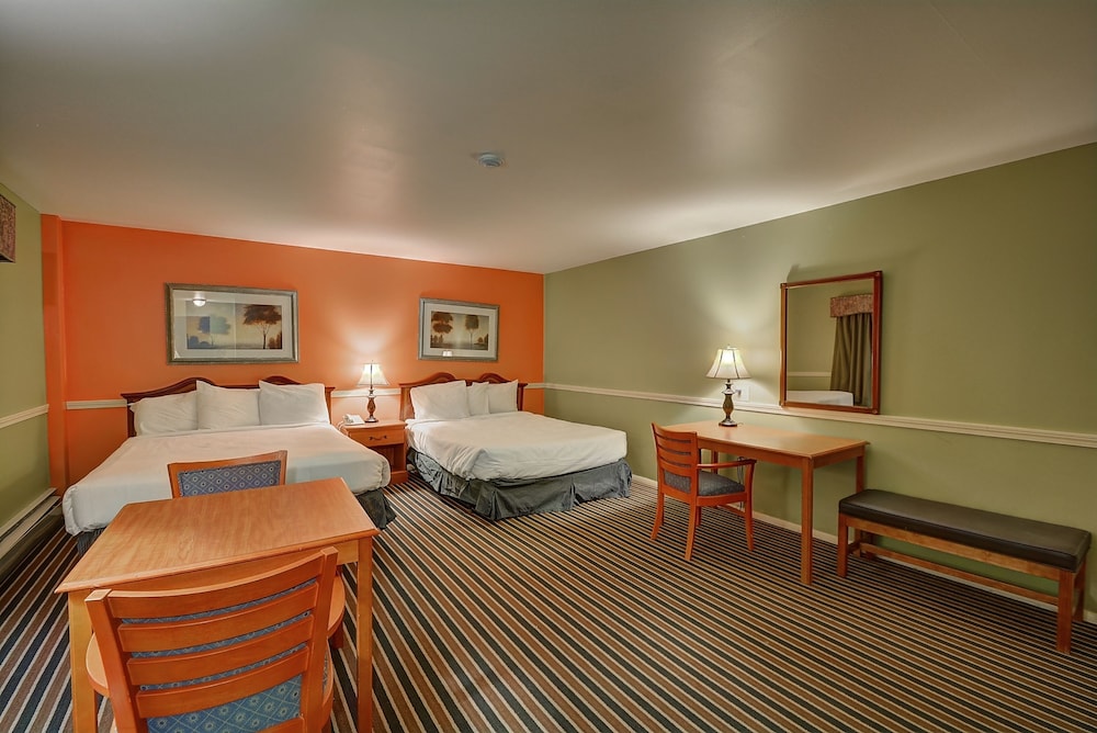 Colonial Motel And Spa 27/60