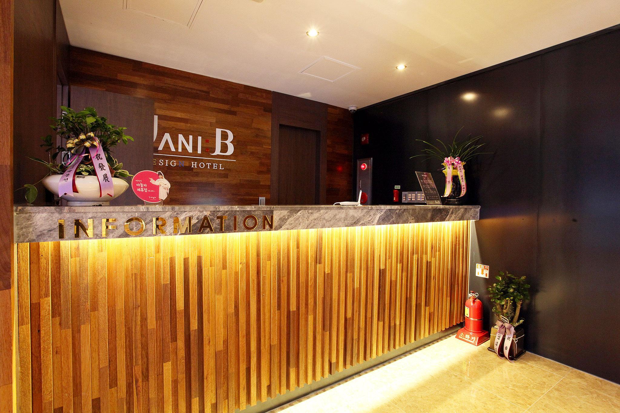 Jani B Hotel 22/56