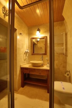 Safran Cave Hotel 49/50