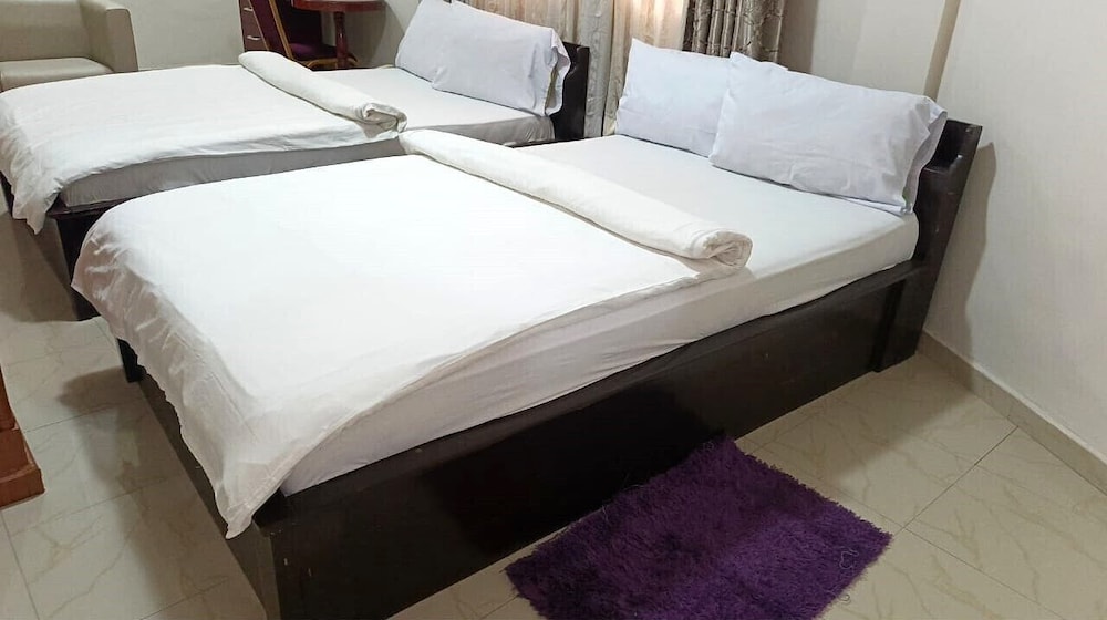 Golden Key Hotel 20/50