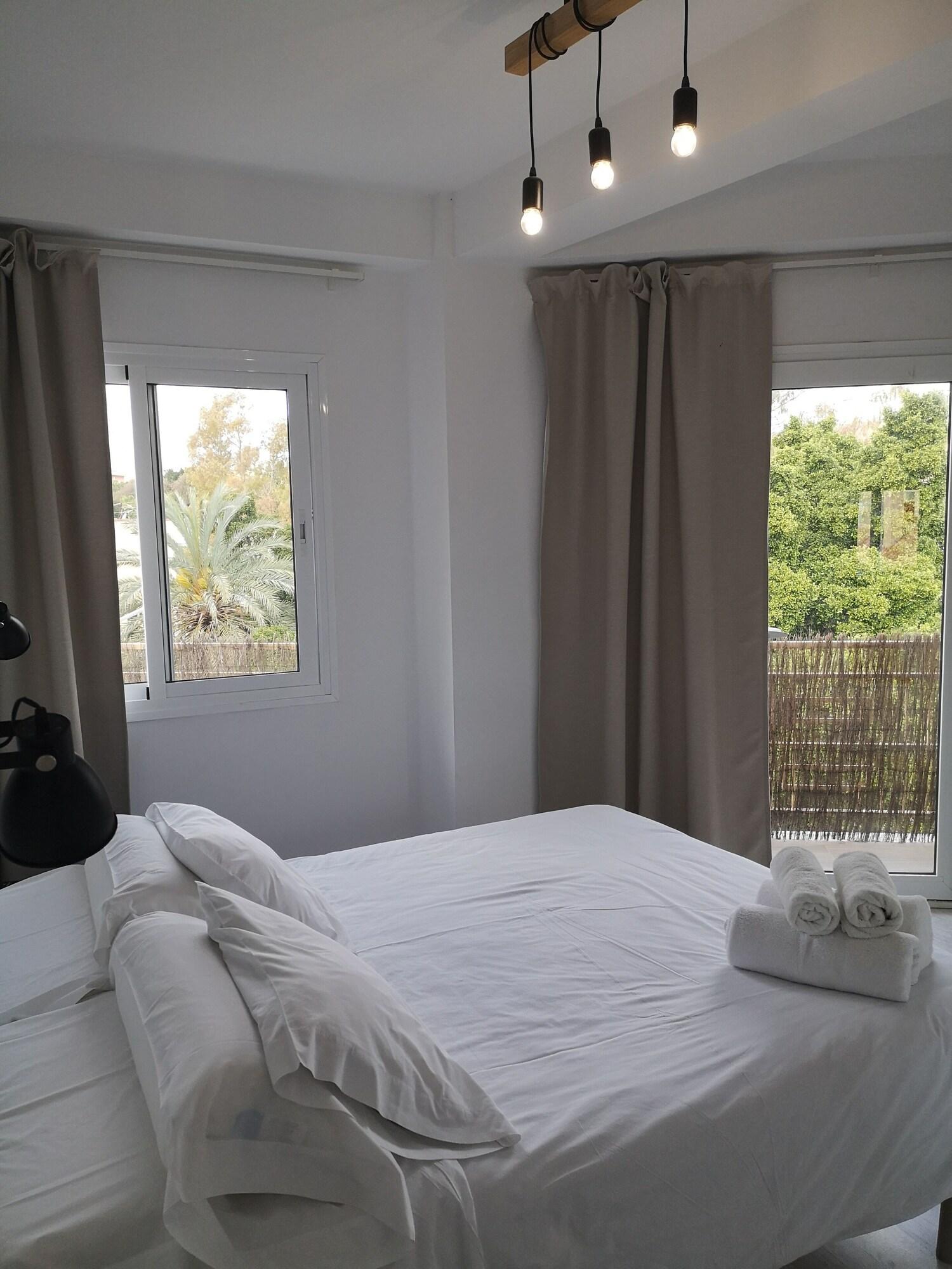 2 Bedrooms, Family Suite, Park View