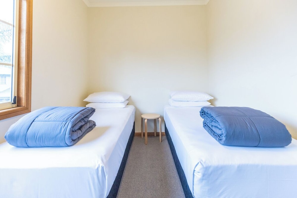 5 Bedrooms, House, Twin Beds, 1 Queen and 1 Bunk Bed, Bunk Bed