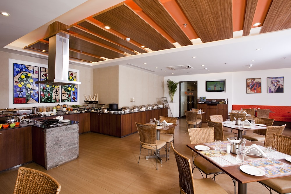 Lemon Tree Hotel Ahmedabad 55/67